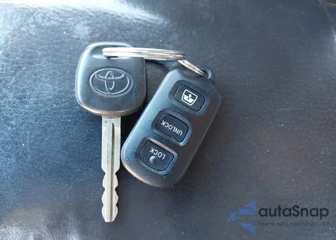 2004 Toyota 4Runner Limited V6 z USA, uszkodzony, nr VIN JTEZU17R148017754